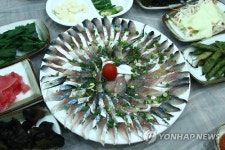 욕지도 늘푸른횟집 고등어회