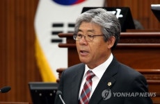 질문하는 김기철 강원도의원