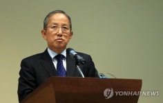 축사하는 김태영 전 국방장관