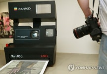 대형 조형물 전시된 미스터브레인워시 전