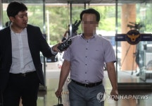 무고·공갈로 맞고소 하는 박유천 변호인단 관계자