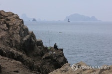 용등봉에서 바라본 나바론 절벽
