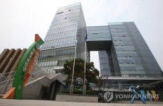 역사교과서 국정화 관련 소송서 위헌·적법 공방