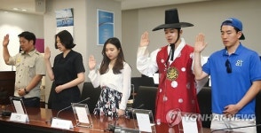 K스마일 실천 선서식 참여한 각 기업 대표들