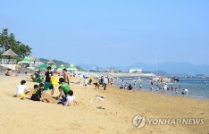 여수 웅천친수공원 해수욕장