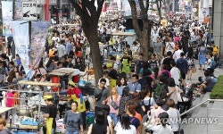 올해도 관광수지 적자 여전…5월까지 14억9천만달러