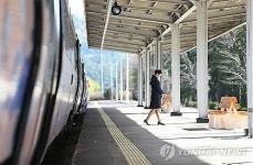 영호남 잇는 경전선 하동역 복선화로 48년 만에 문 닫는다