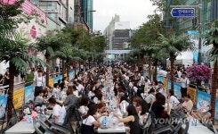 신촌 연세로에서 맥주 한 잔 하세요