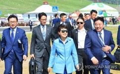 박 대통령, 나담 축제 관람 참가