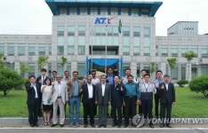 방글라데시 철도 대표단, 고양 KTX 차량기지 방문