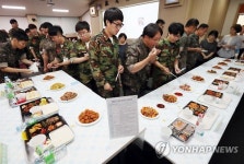 편의점 도시락보다 맛있네