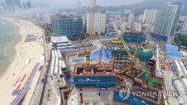 해운대 해변에 101층 건물 공사