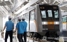 또 사고…인천지하철 2호선 승객이 문 열고 탈출(종합)