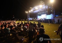 두 거장의 협연에 쏟아지는 박수