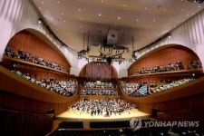 1,000명이 들려주는 천인교향곡