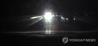 살인 불빛 상향등…안전운전 돕지만 상대방에겐 치명적 무기