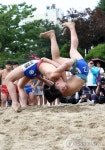 선수와 맞서 오래 버텨라 백제문화제 씨름이벤트 다채