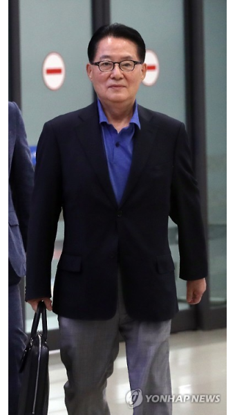 방미 마치고 귀국하는 박지원