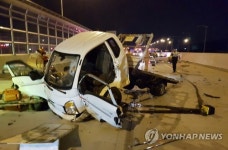 경기 광주서 교통사고로 4명 사상…피해자 돕던 20대 중상(종합)