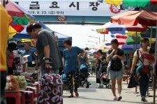 노점에서 풍물시장으로 광주 상무지구 금요시장 새 출발