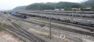 철도·지하철파업 이틀째, 물류피해 확산…노사갈등 심화(종합)