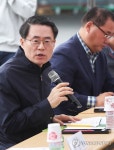 인사말하는 김재수 장관