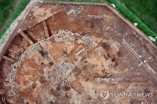 실체 드러난 경주 서봉총 남분
