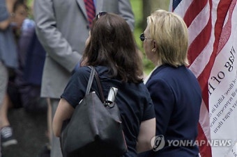 위기의 트럼프 '힐러리 건강이상설' 다시 정조준