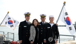 우리 3부자(父子)가 동해 지키겠습니다