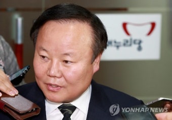 김재원 정무수석 