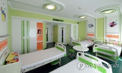 (주)유경종합목재(1종) | 북한 류경안과종합병원 개원