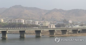 중국 지안~북한 만포 간 새 다리