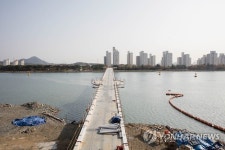 광양 중마동-금호동 연결 해상보도교량 완공 눈앞