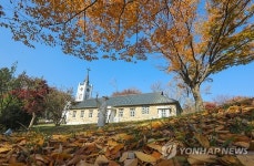 수도권 만추 여행지… 경기도 안성 미리내 성지