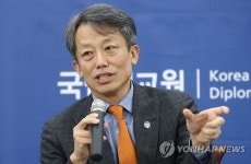 강연하는 김원수 유엔사무차장