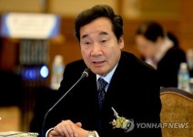 발표하는 이낙연 전남지사