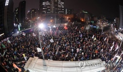 청운효자동주민센터 앞에서