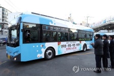 부산 첫 전기 시내버스 운행