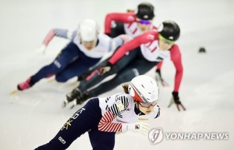 -쇼트트랙월드컵- 최민정 금메달 2개 싹쓸이…3연속 대회 2관왕