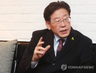 스크린 토크 참석한 이재명 성남시장