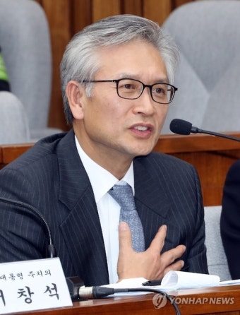 답변하는 이병석 전 대통령 주치의