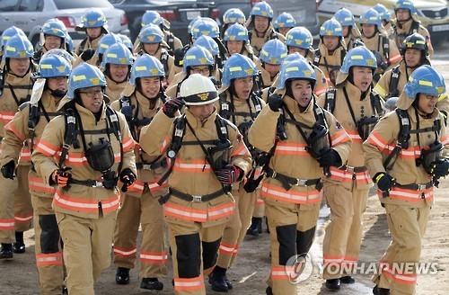서울시, 한강에서 시민 구조한 소방관 등 7명 서울시 안전상 수상