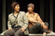 [통통영상] 포복절도 풍자극…연극 늘근도둑이야기