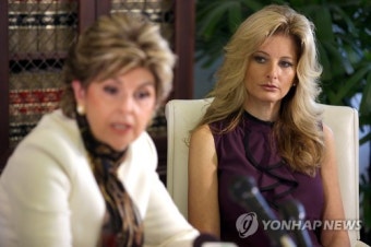 '성추행 피해' 여성, 취임 사흘 앞둔 트럼프 명예훼손으로 제소