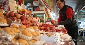 전통시장 22만원, 대형마트 29만원…설차례상 비용(종합)