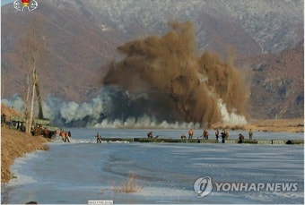 北김정은, 탱크사단 훈련지도