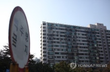 잠실5단지 50층 재건축 제동에 매매시장도 급랭(종합)