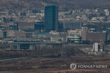 개성공단 폐쇄 1주년…경협주 충격 못 벗고 휘청(종합)