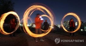 광주서 정월대보름 쥐불놀이
