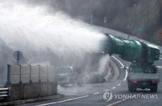 매년 터지는 구제역·AI…2011∼2015년 피해보상금만 1조8천억